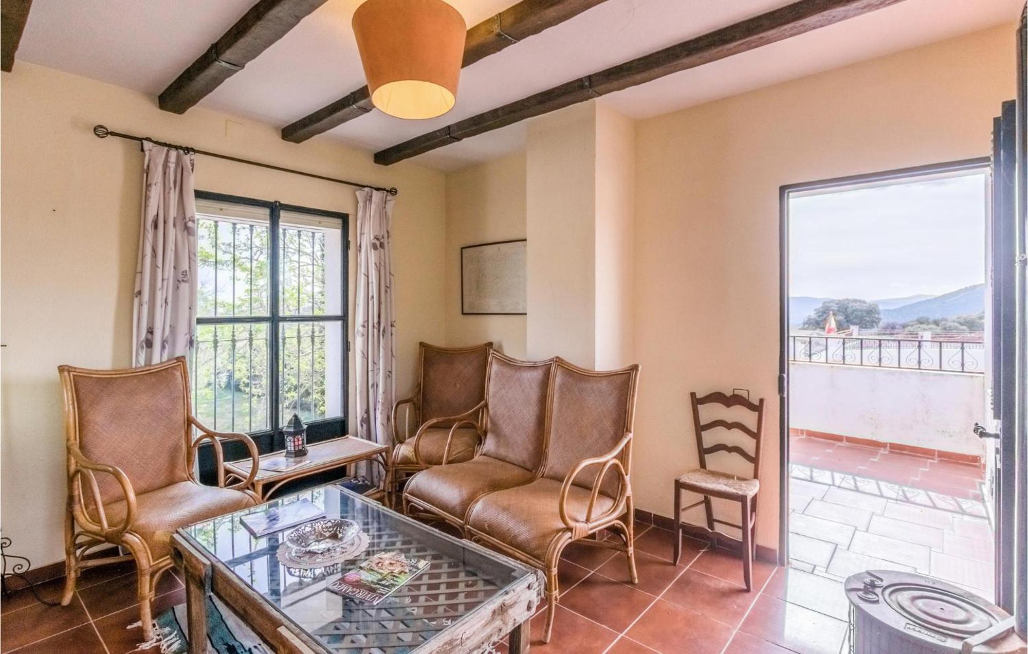 Gorgeous Home In Aldeaquemada With Swimming Pool Dış mekan fotoğraf