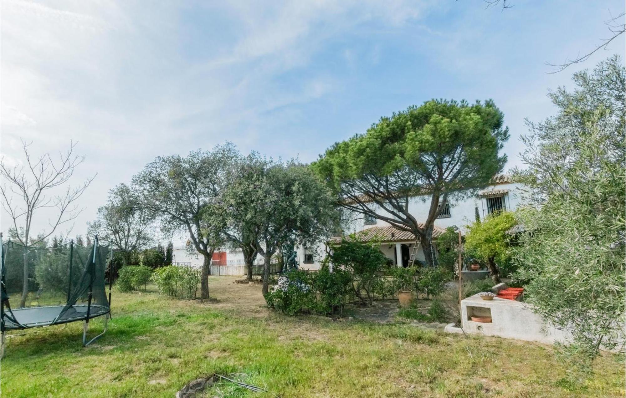 Gorgeous Home In Aldeaquemada With Swimming Pool Dış mekan fotoğraf